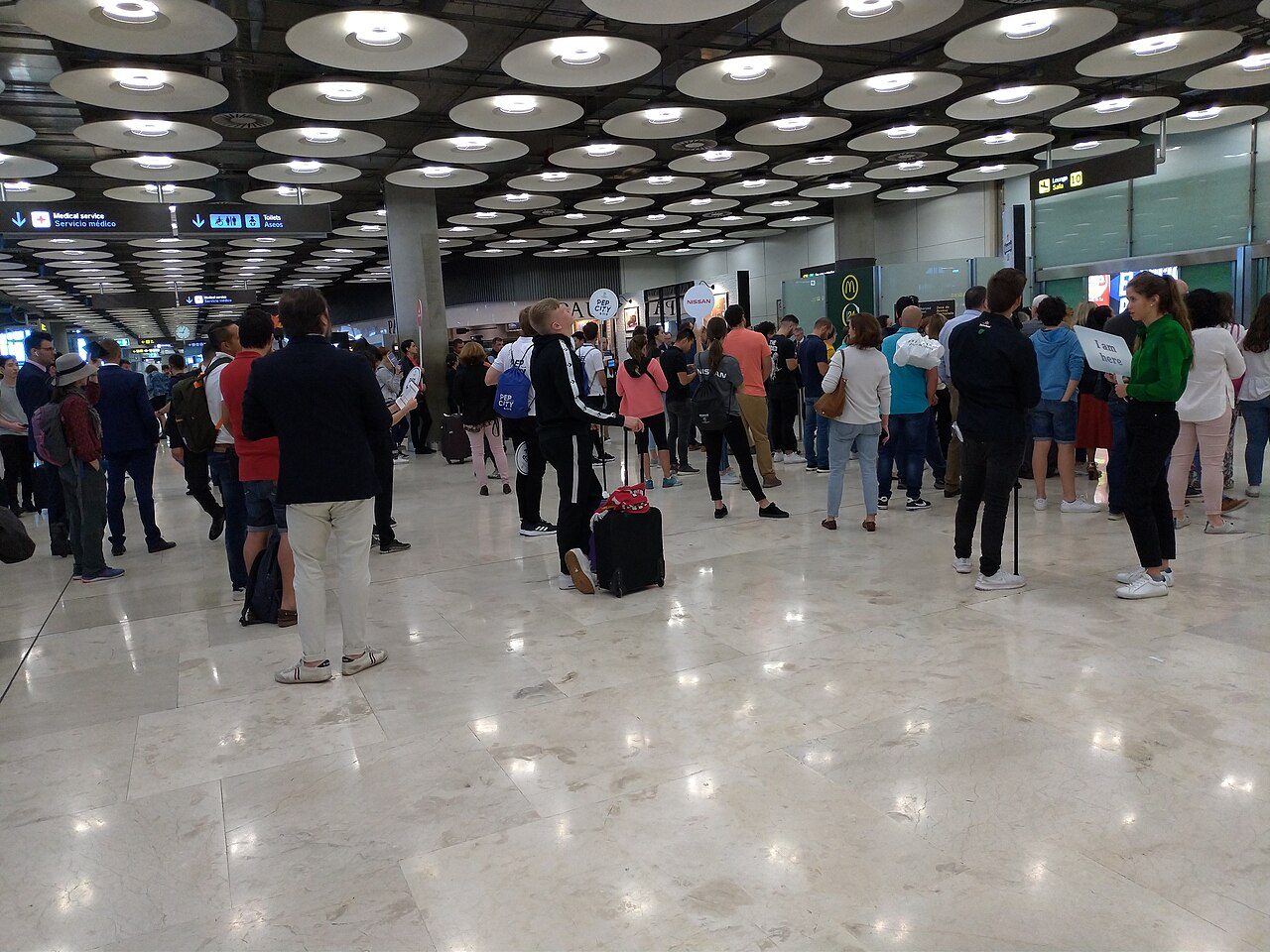 凯恩转会动态解析｜托特纳姆热刺 到 拜仁慕尼黑 身价·条款·时间线 华体会官方版网站登录入口